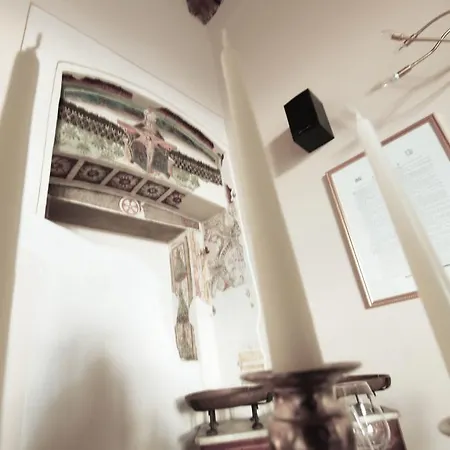 Fleur De Lis Loft Apartment