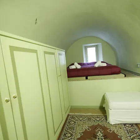 Fleur De Lis Loft *