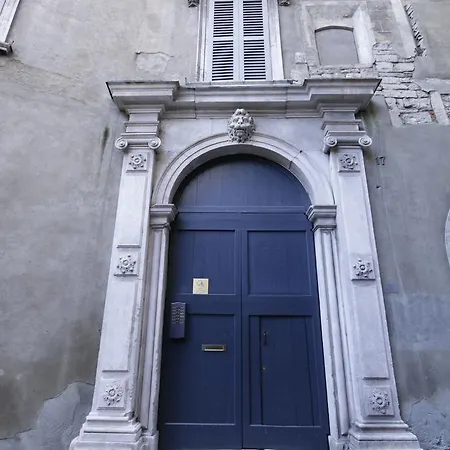 Fleur De Lis Loft
